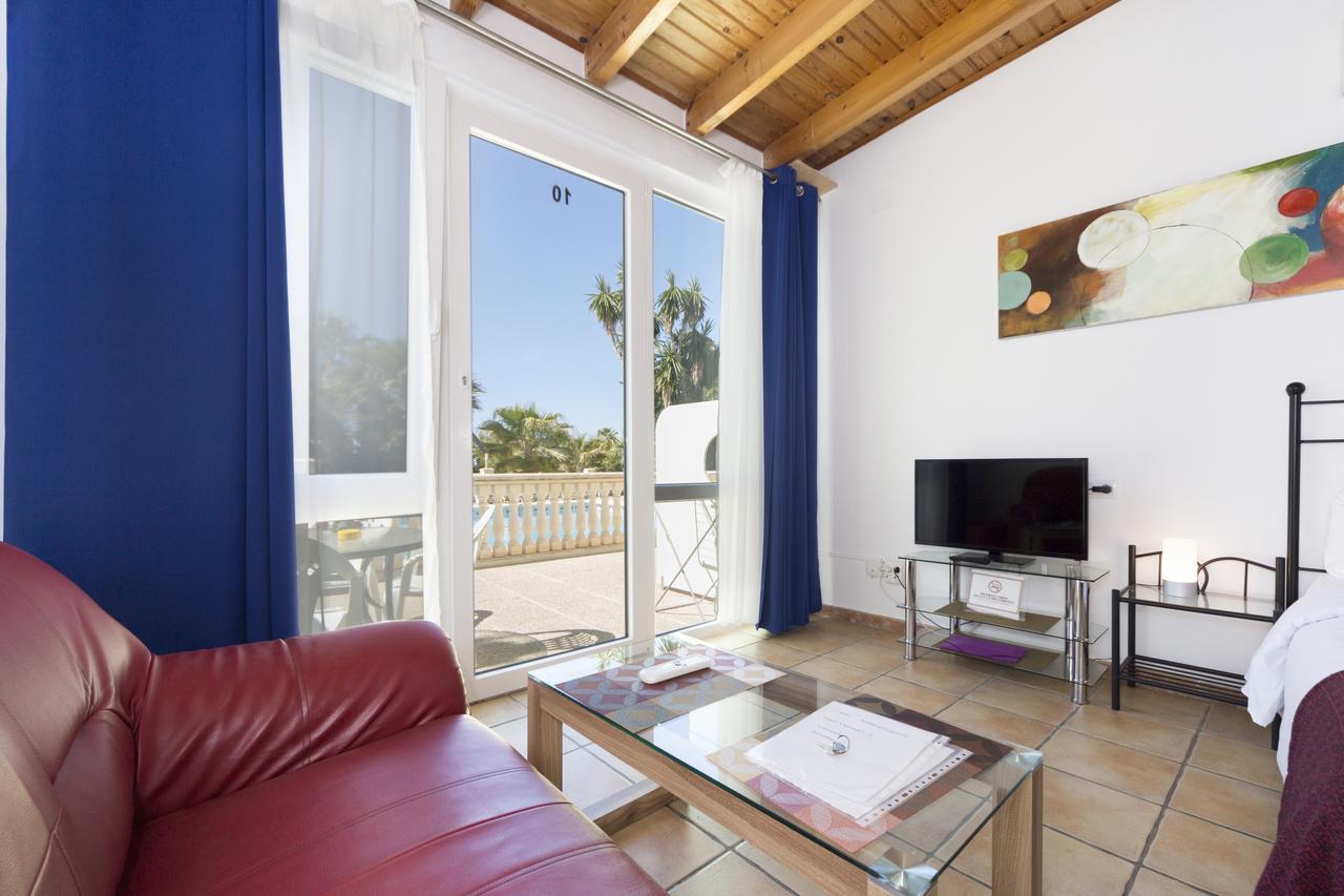 Aparthotel Carrio Sol - Monty'S Calp Zimmer foto